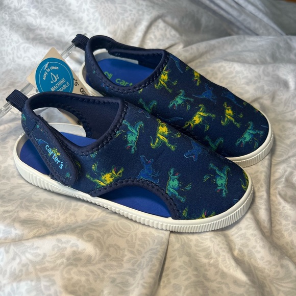 New Carters Dinosaur water shoes - Picture 4 of 10